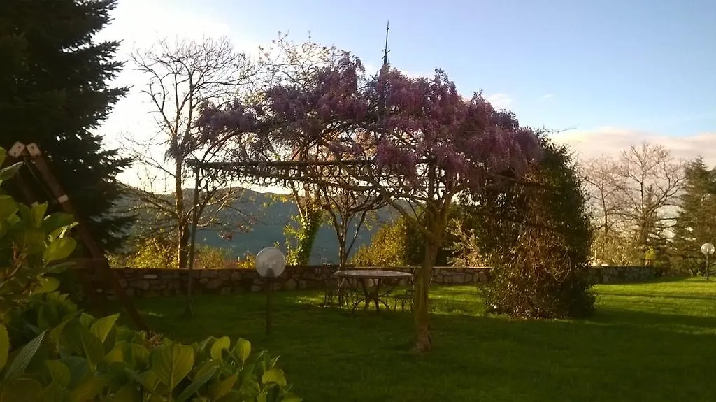 Il Nido Della Rondine Bed & Breakfast Vaiano  Italy